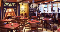 Основной зал