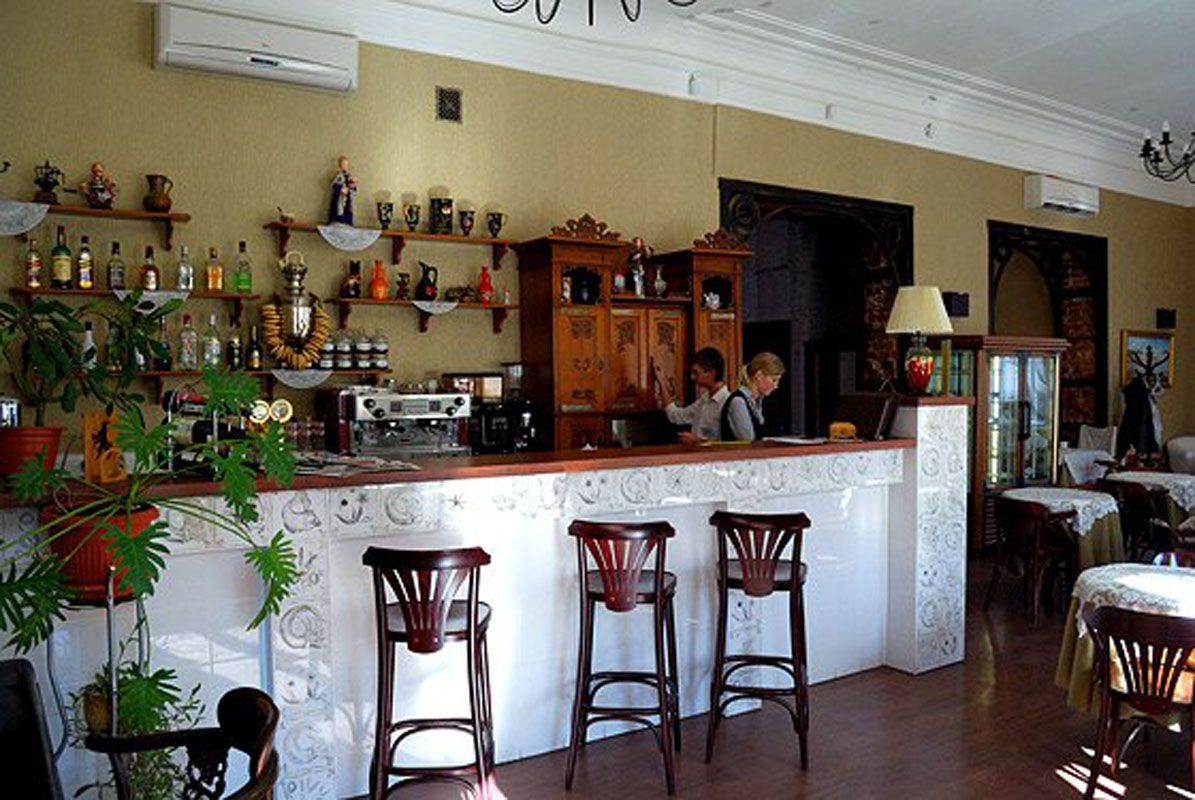 Основной зал — Питейная КипятокЪ