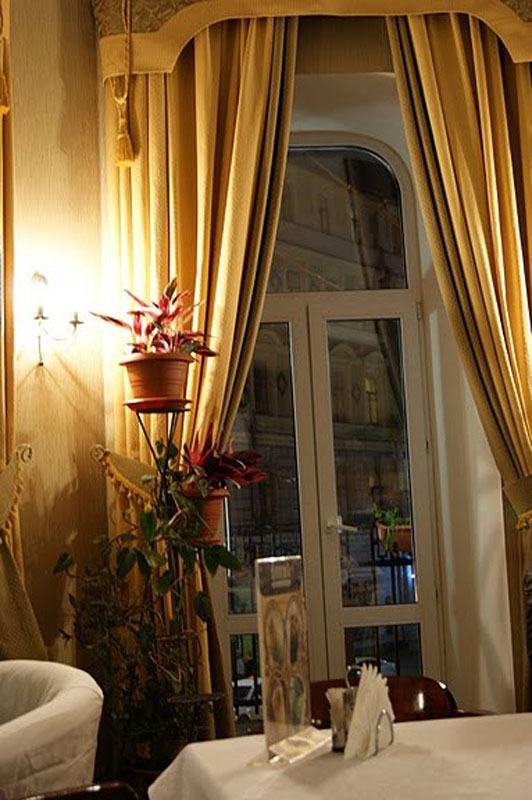 Основной зал — Питейная КипятокЪ