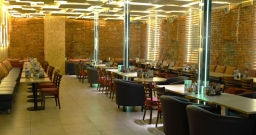 Основной зал