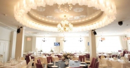 Основной зал — интерьер зала