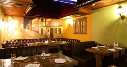 Основной зал