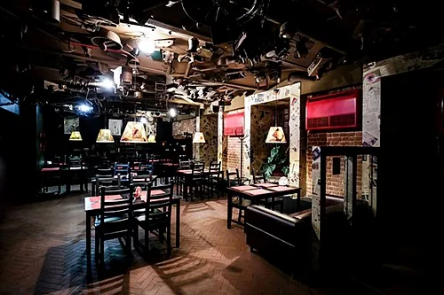 Основной зал — Mr. Pub