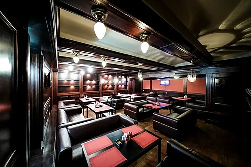 Основной зал — Mr. Pub