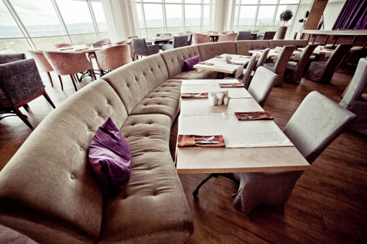 Основной зал — Ресторан-бар Облака