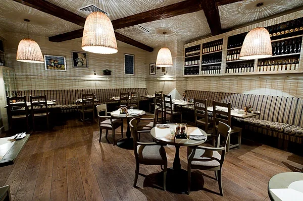 Trattoria Formaggi, Основной зал — фото