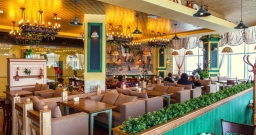 Основной зал