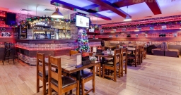 Первый зал — подробнее о зале