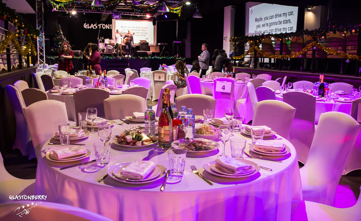 Третий зал — Клуб Гластонберри