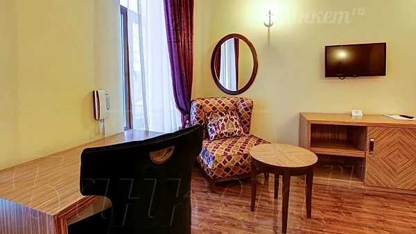 Sleepy Tom fusion-bar & boutique  hotel, Общий зал — фото