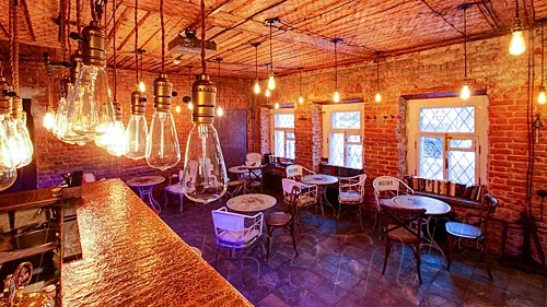 Общий зал — Sleepy Tom fusion-bar & boutique  hotel