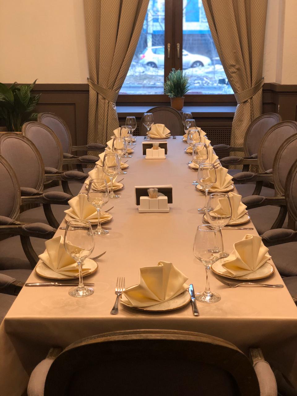 Малый VIP-зал (ул.Профсоюзная, 142к1) — Гамбринус