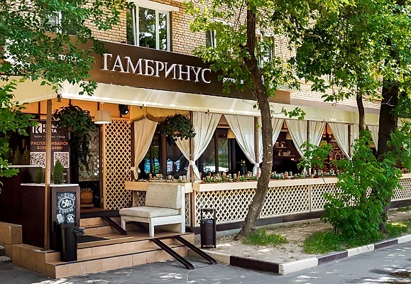 Гамбринус, Летняя веранда в Перово (ул.1-я Владимирская, д.9) — фото