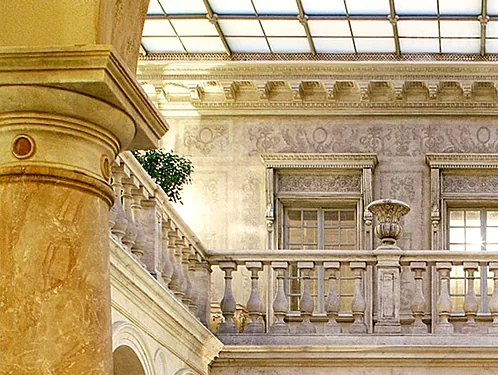 Флорентийский дворик — Ресторан Турандот, Москва