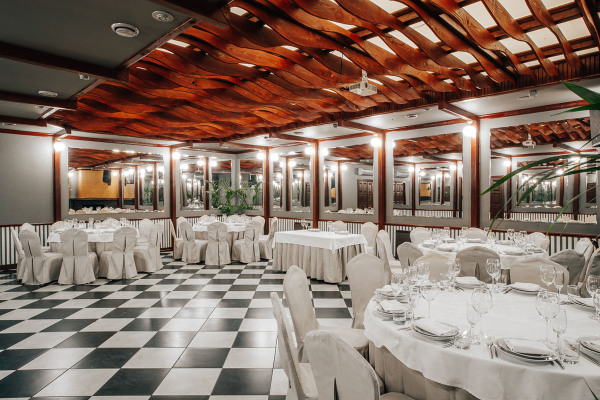 Каминный зал — банкетный зал Веранда 32.05, фото