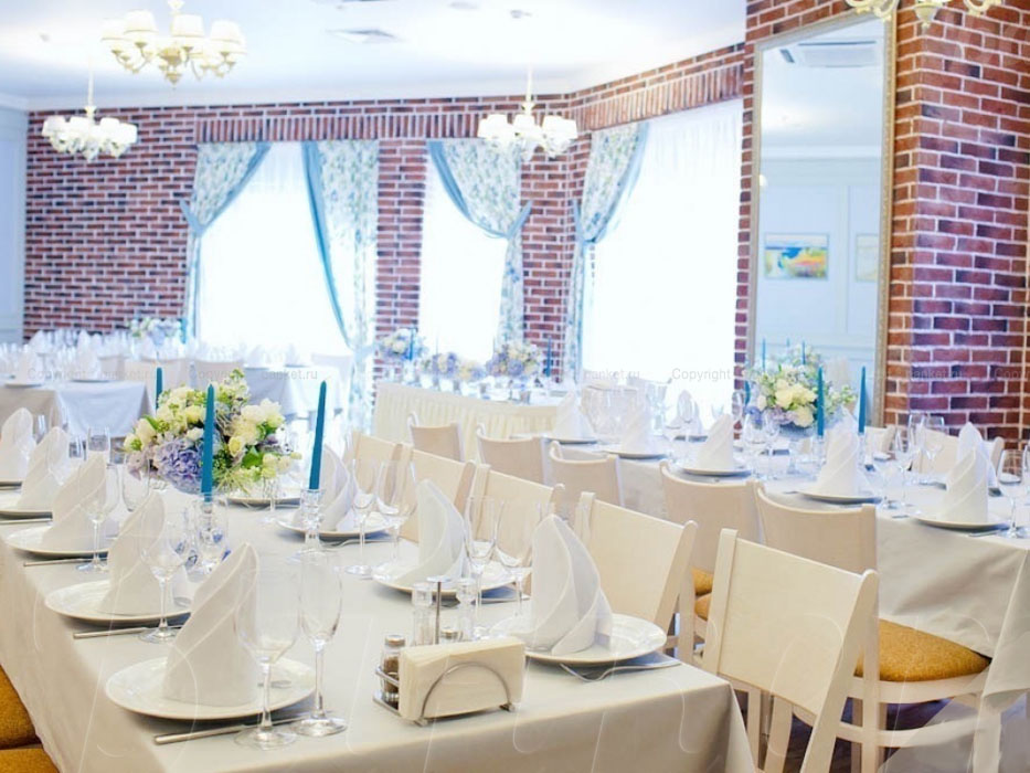 Ресторан — Форест Restaurant & Bar