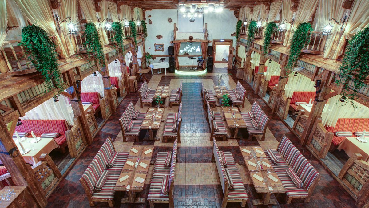 Кафе Старый город  — Большой зал, фото банкетного зала