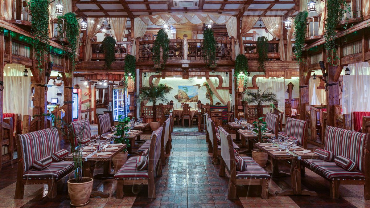 Большой зал — Кафе Старый город 