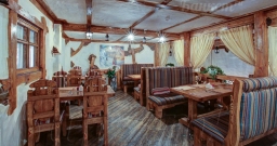 Второй этаж — подробнее о зале