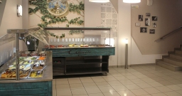 Мамины пельмешки — интерьер зала