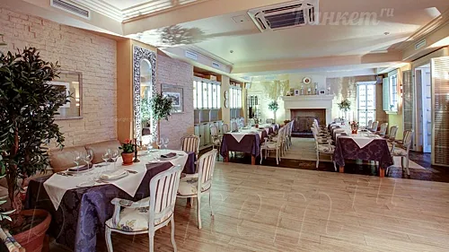 Каминный зал — Ресторан La Taverna
