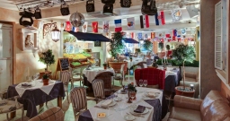 Основной зал — интерьер зала