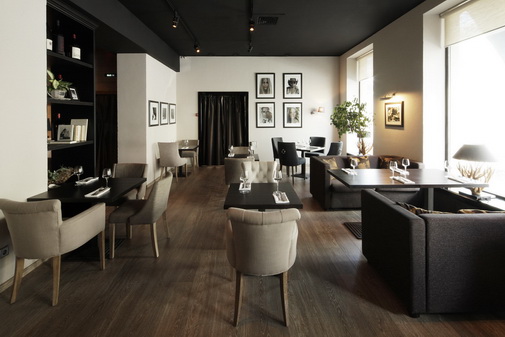 Зал 1-го этажа — ресторан "ИнВино"