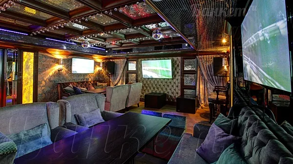 Ресторан домашней грузинской кухни Кувшин, VIP зал караоке — фото