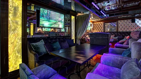 Ресторан домашней грузинской кухни Кувшин, VIP зал караоке — фото