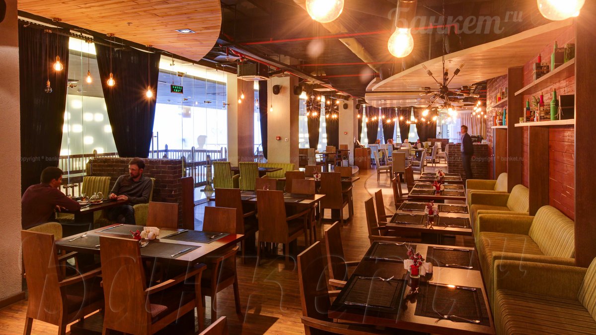 Основной зал — Тапас Марбелья