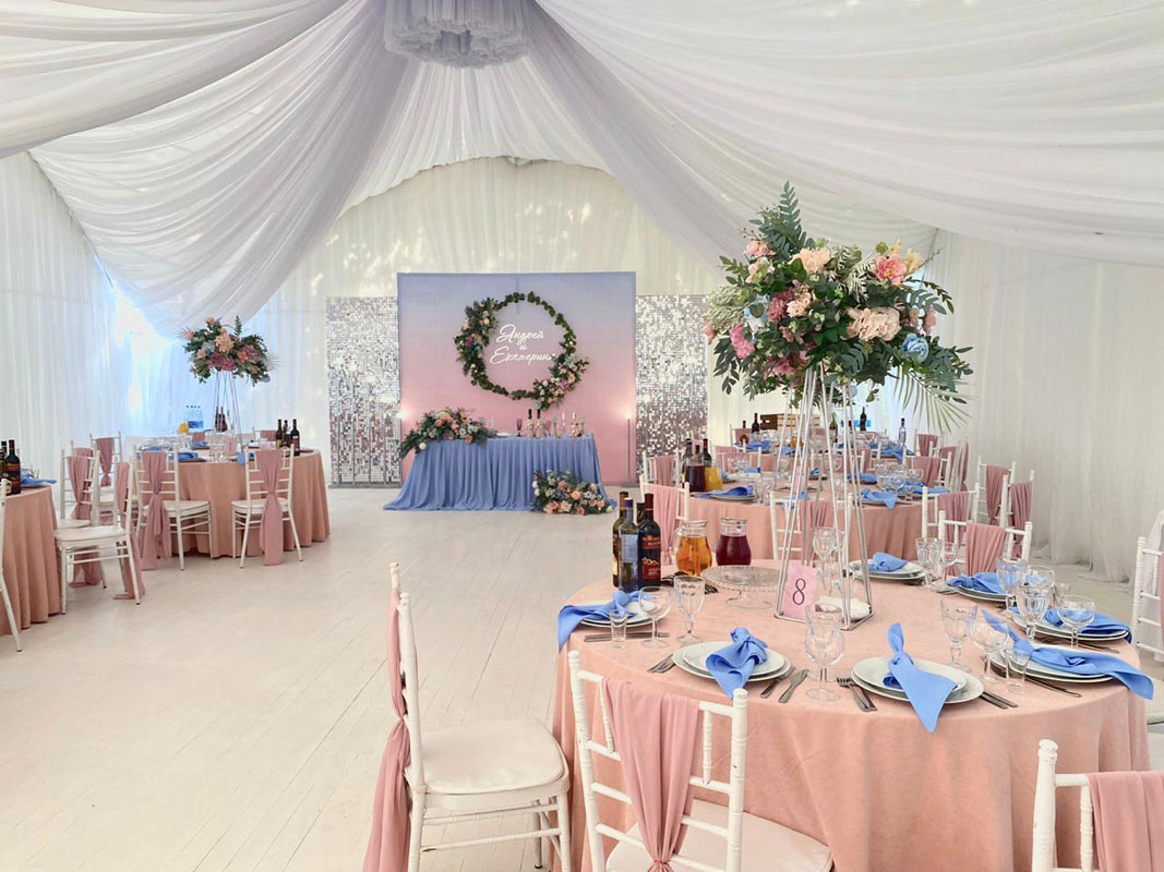 Шатер Русская сказка — Шатер Русская сказка в парке развлечений Русь