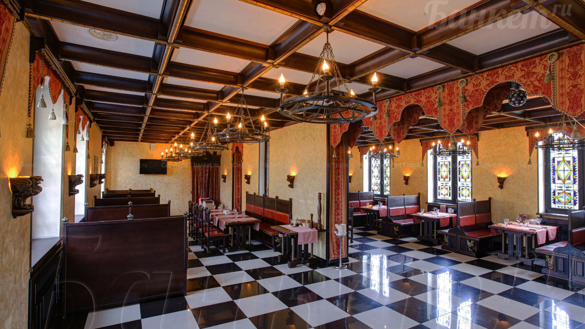 Зал Графский — Голицын Клуб