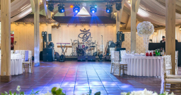 Шатёр Еловый — подробнее о зале