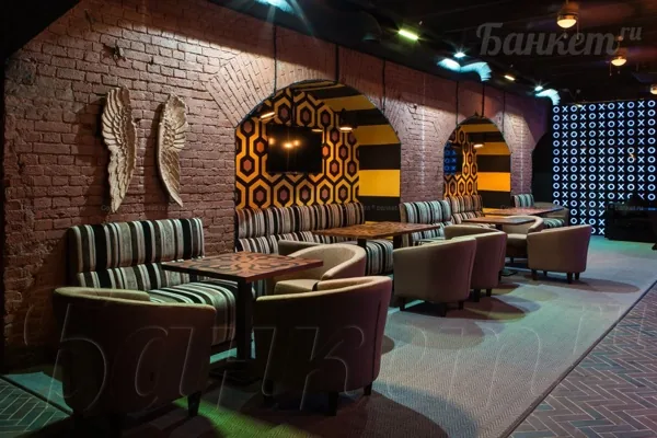 МИКС ХО — интерьер зала