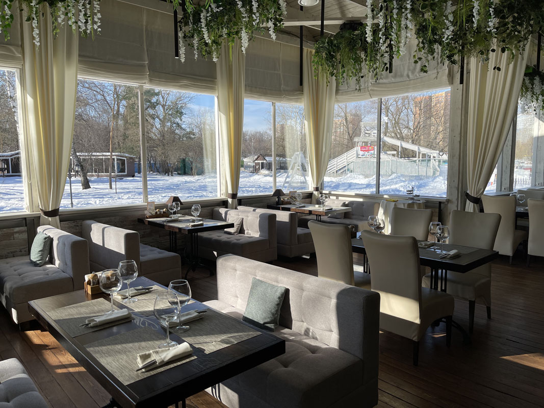 Европейский зал — Поместье-парк