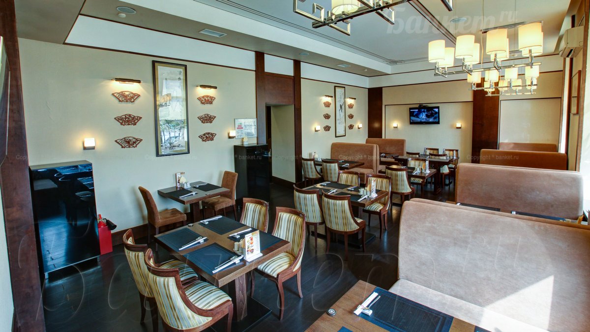Первый зал — Ресторан Белый Журавль