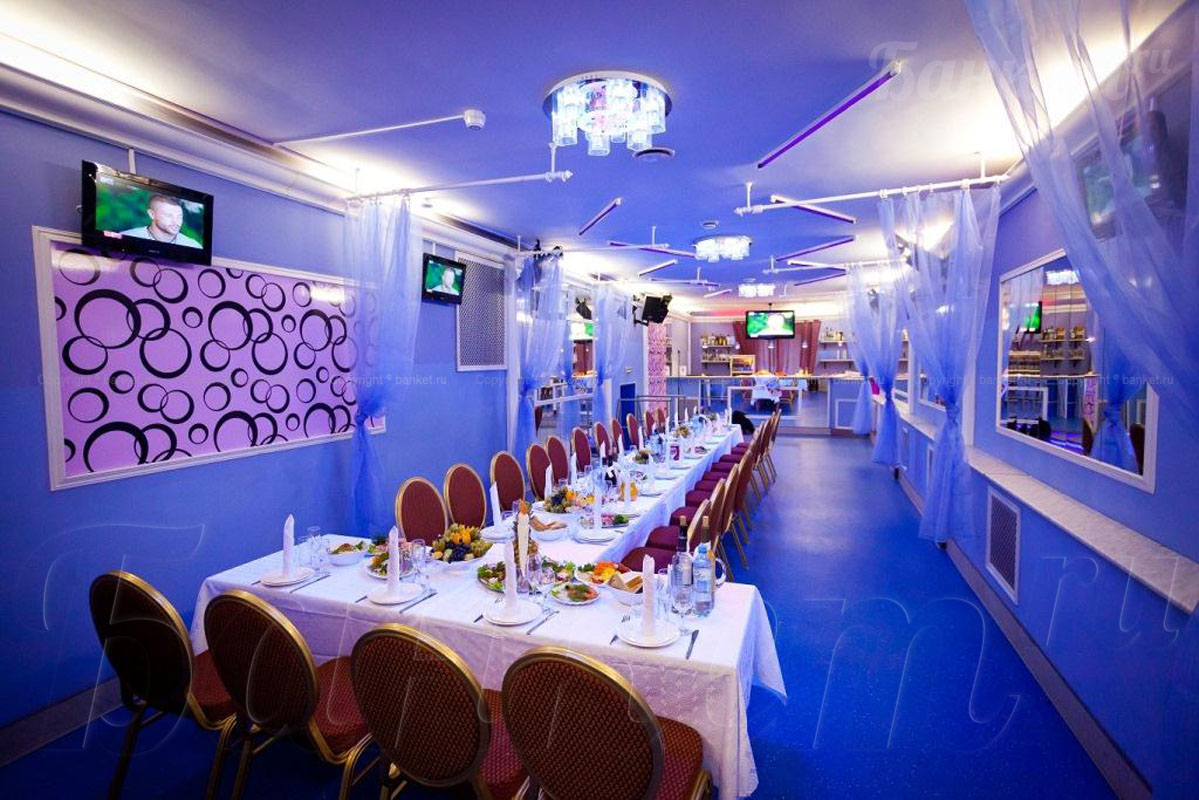 Зеркальный зал — Redvill резиденция