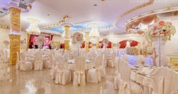 Императорский зал — интерьер зала