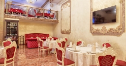 Ресторан — интерьер зала