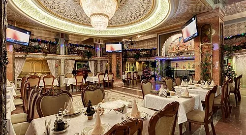 Главный зал — Ресторан Азербайджан, Москва