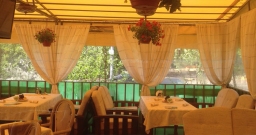 Летняя веранда — интерьер зала