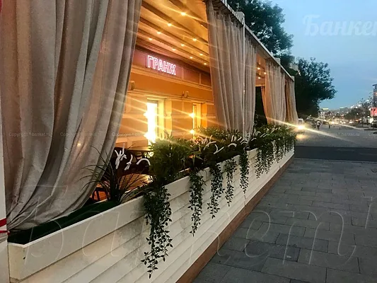 Кафе Гранж / Grange Café, Летняя веранда — фото