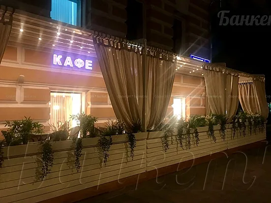 Кафе Гранж / Grange Café, Летняя веранда — фото