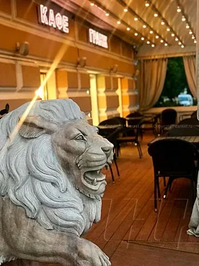 Летняя веранда — Кафе Гранж / Grange Café, Москва