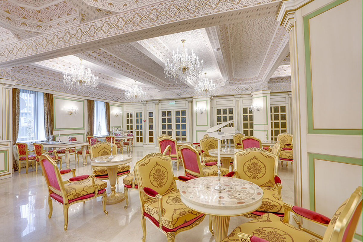 Основной зал — Кафе Гранж / Grange Café