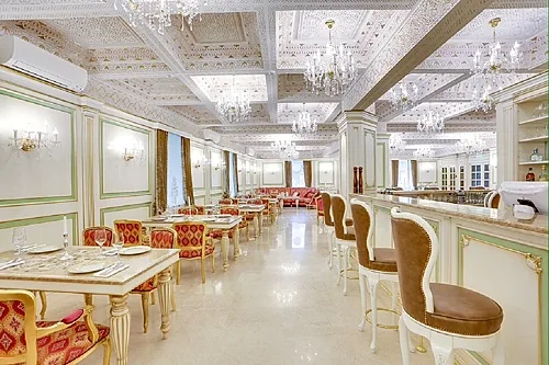 Основной зал — Кафе Гранж / Grange Café, Москва