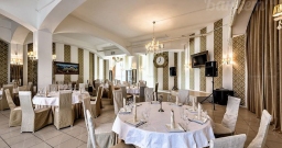 Основной зал — подробнее о зале