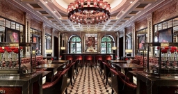 Основной зал