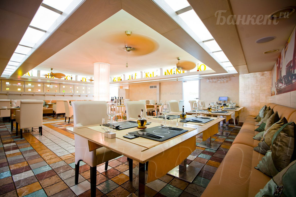 Основной зал — Ресторан Полента