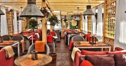 Основной зал